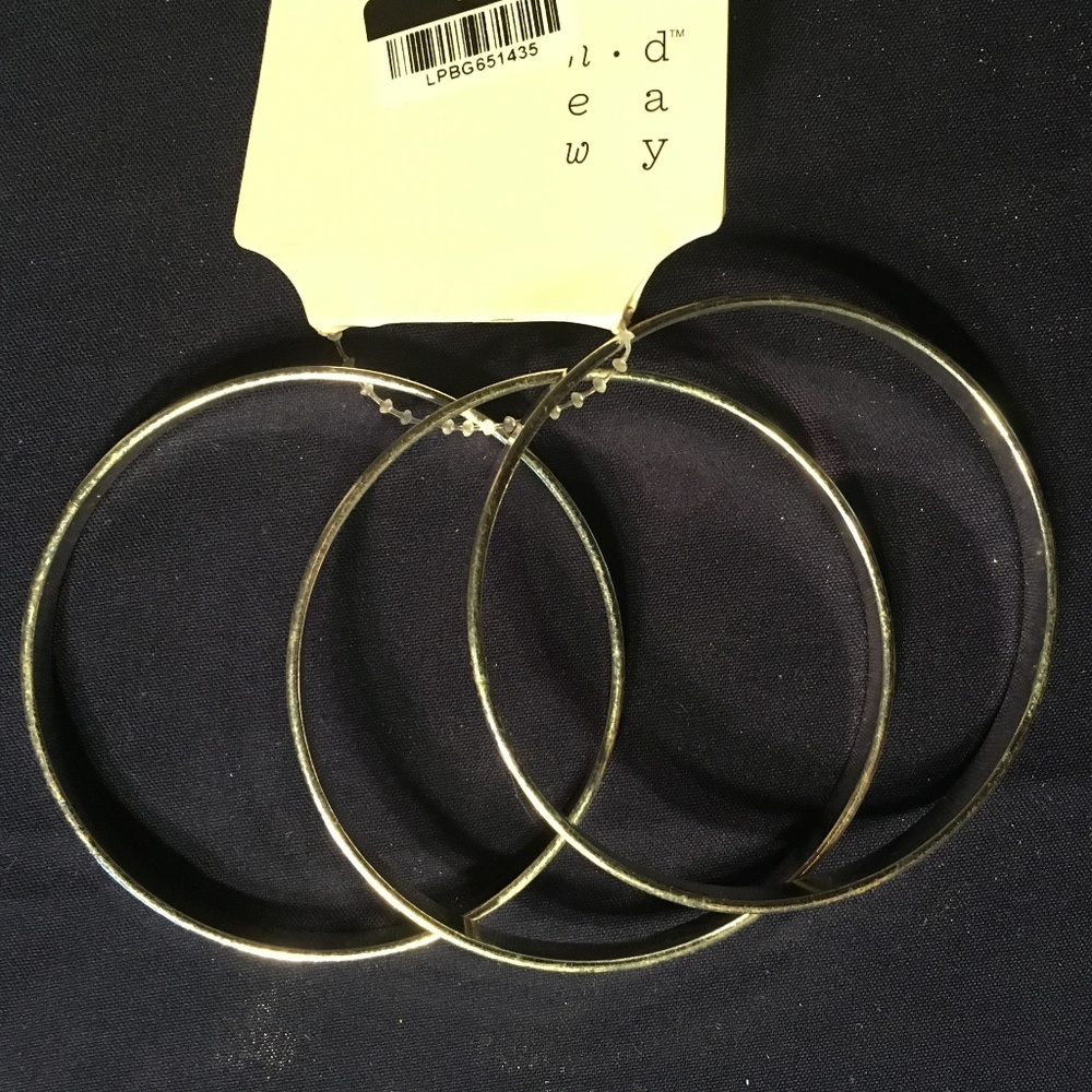 NWT A NEW DAY 3-PIECE SILVER BANGLE BRACELET - Picture 3 of 4
